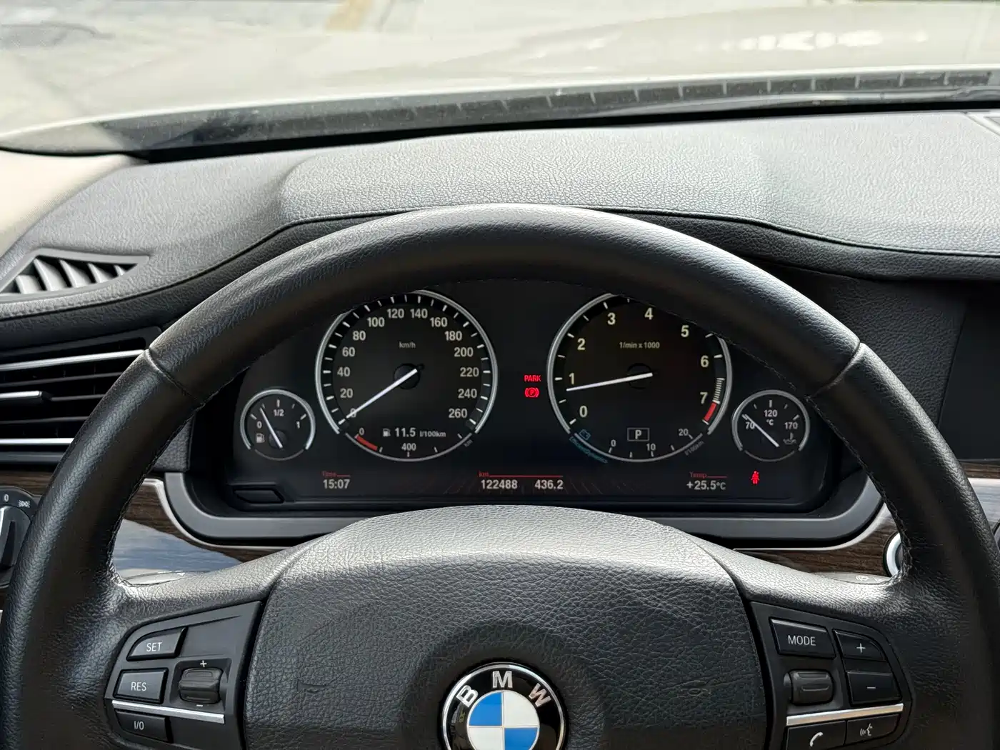 BMW 7 Series 2011 730Li Elegance фото 21