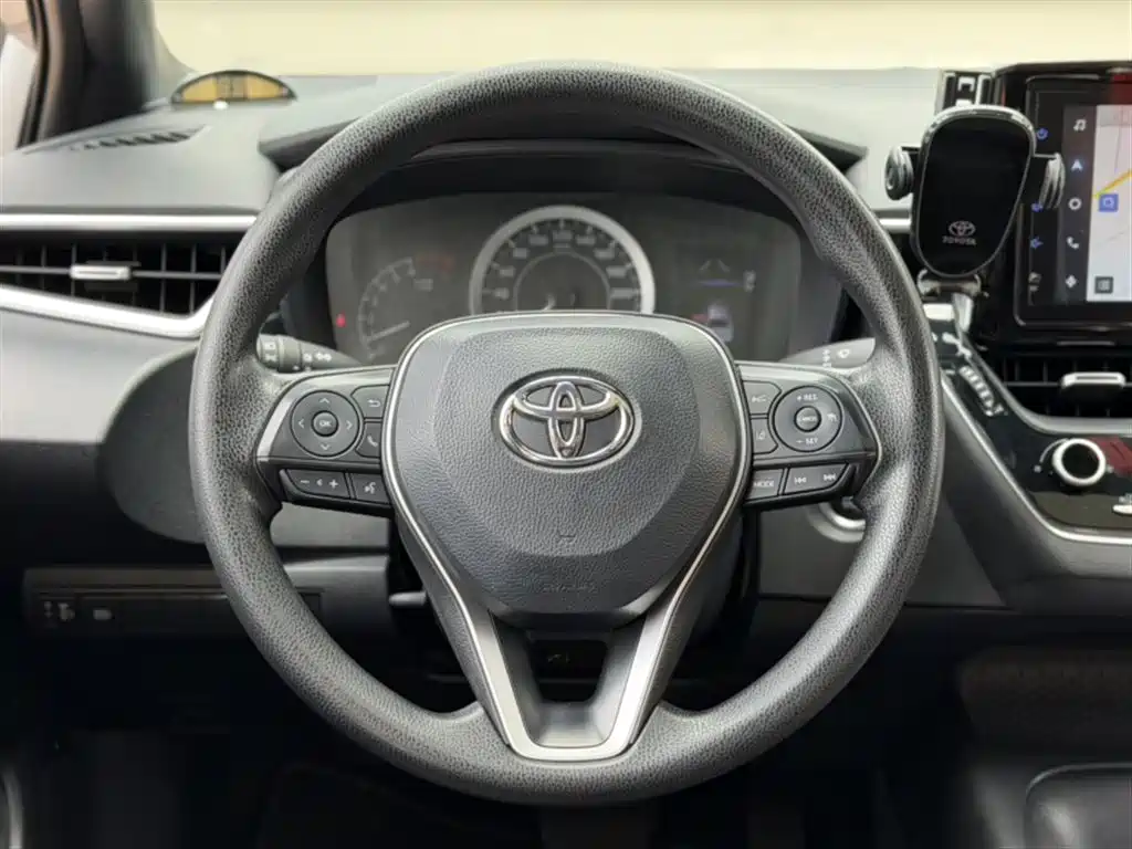 Toyota Levin 2021 185T CVT Luxury Edition фото 3