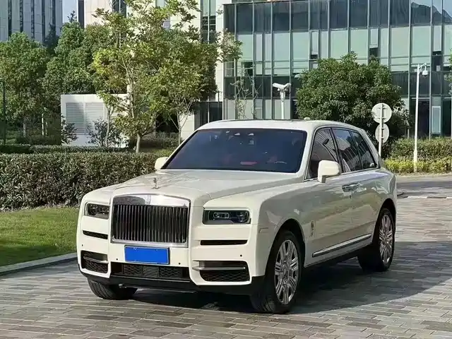 ROLLS-ROYCE CULLINAN