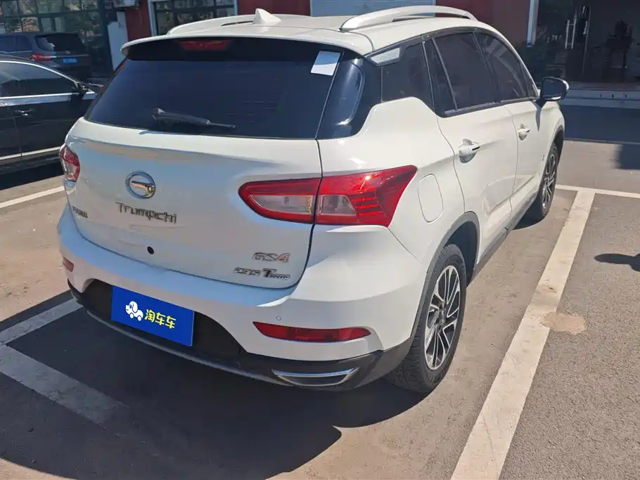 GAC Trumpchi Trumpchi GS4 2017 235T G-DCT 2WD Elite фото 3