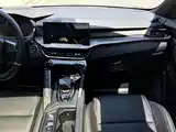 Фото 8 - Lynk & Co 06