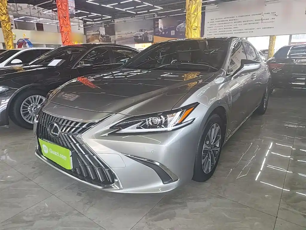 Lexus ES 2022 200 Excellence Edition