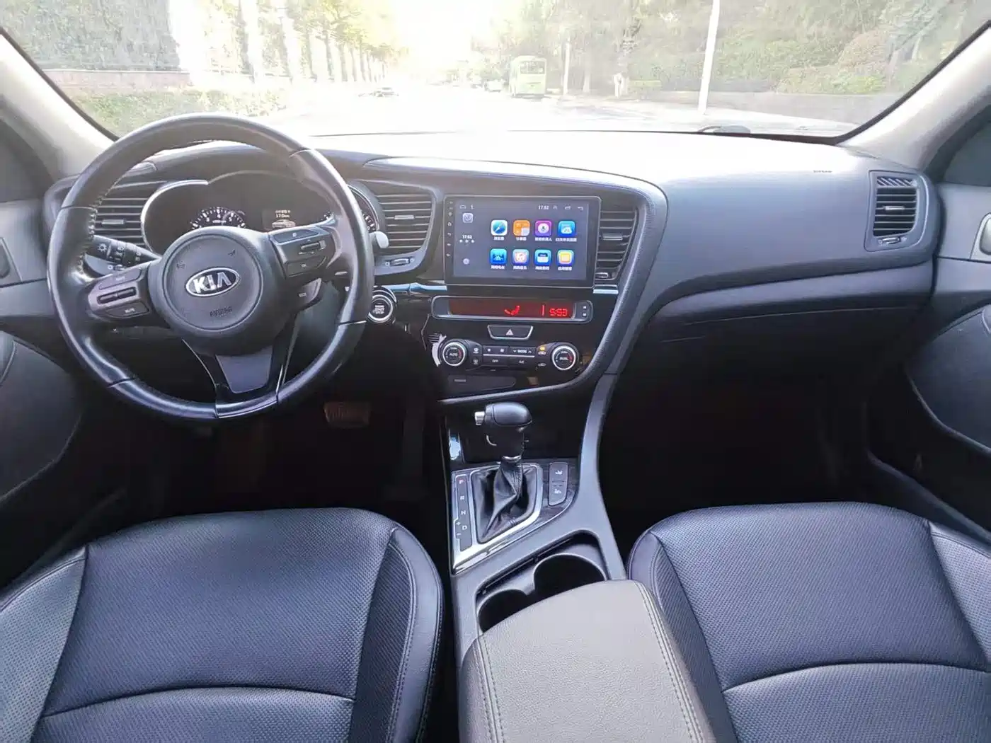 Kia K5 2014 2.0L Automatic LUXURY фото 13