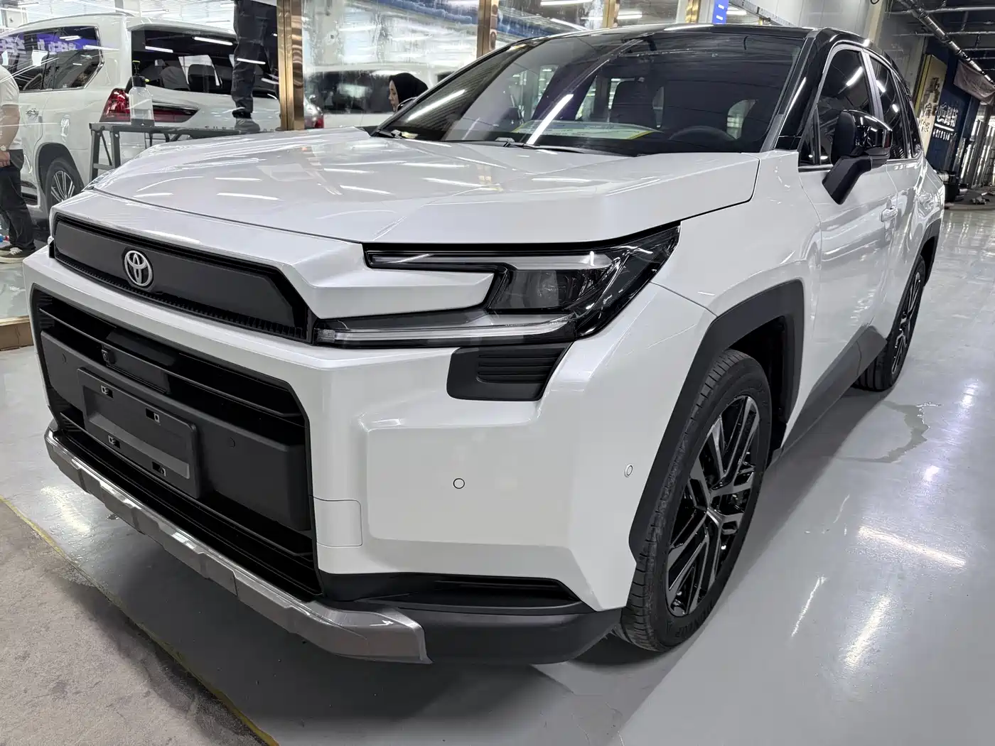 Toyota RAV4 Rongfang 2026 Model Dual Hybrid 2.5L Base