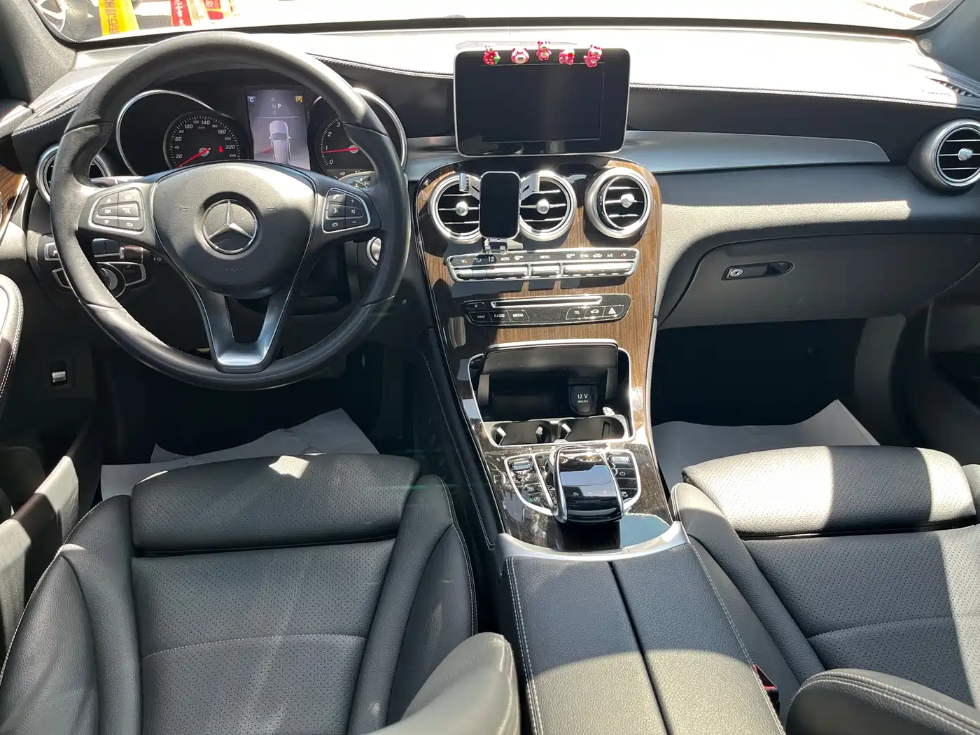 Mercedes-Benz GLC 2019 GLC 260 L 4MATIC Luxury фото 19
