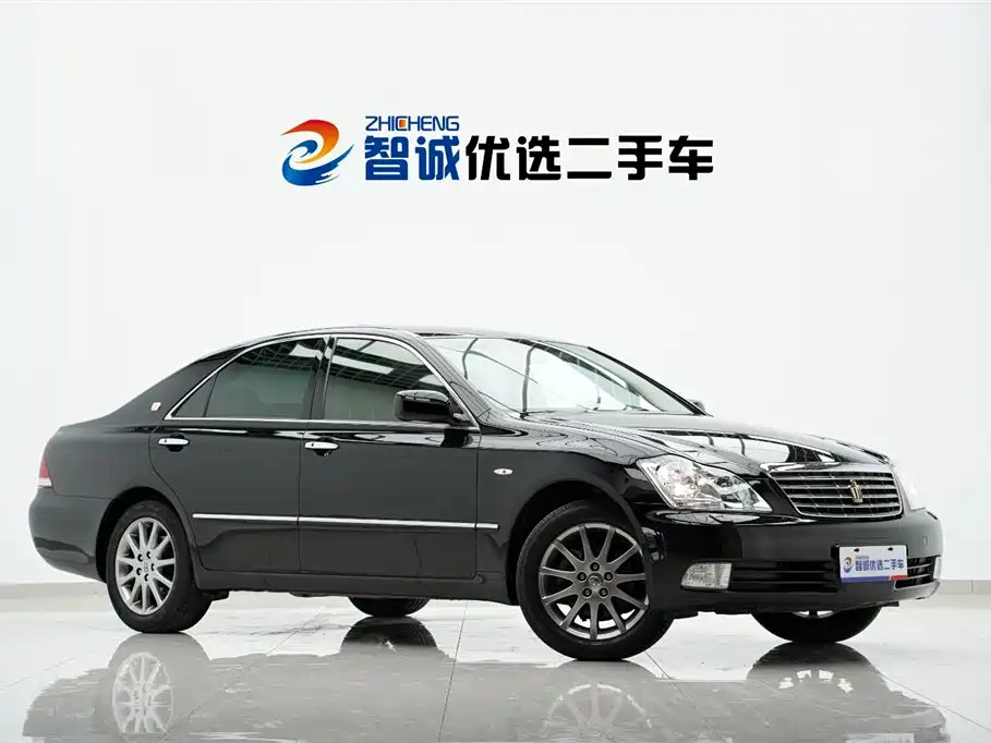 Toyota Crown 2007 3.0L Royal Saloon G VIP фото 3