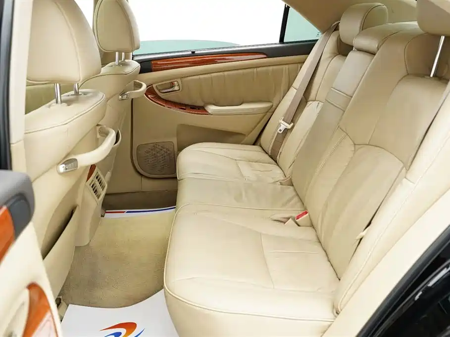 Toyota Crown 2007 3.0L Royal Saloon G VIP фото 13