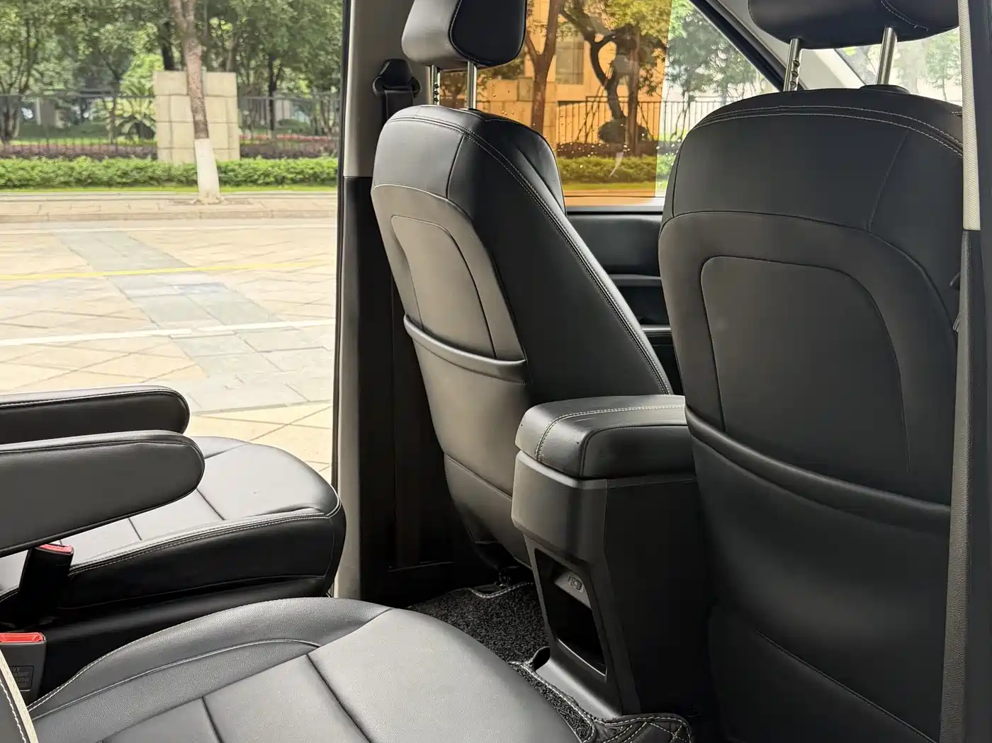 WULING AUTOMOBILE WULING JOURNEY