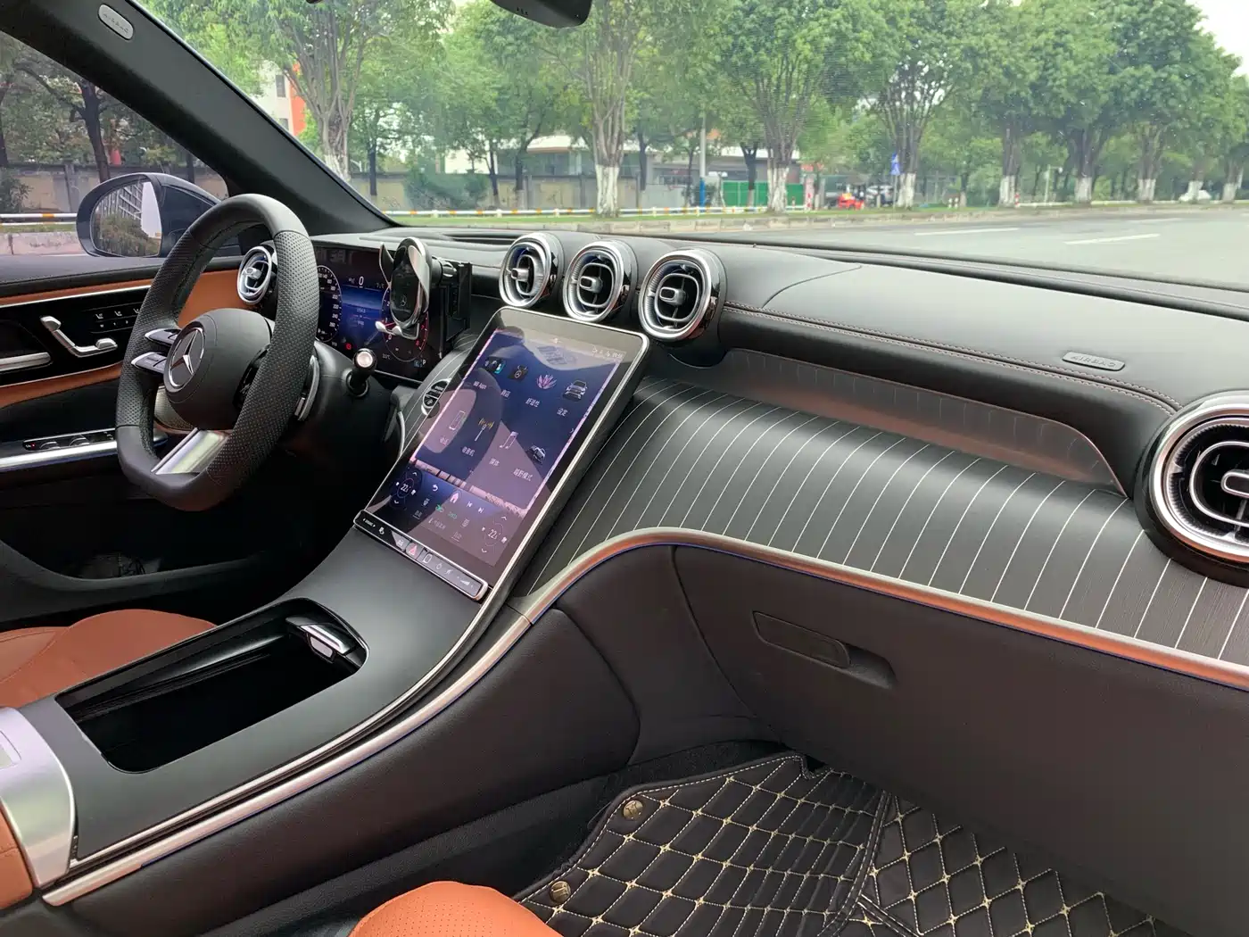 Mercedes-Benz GLC 2024 GLC 300 L 4MATIC Luxury 5-seater фото 28