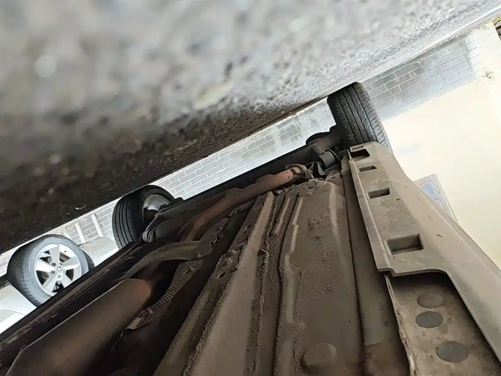 BYD Yuan 2017 1.5L Manual Cool Connect фото 16