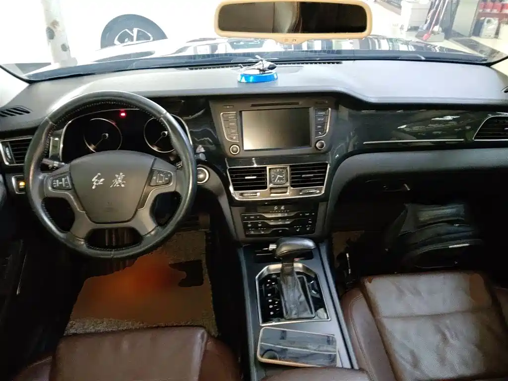 Hongqi H7 2018 2.0T Elite Edition фото 10