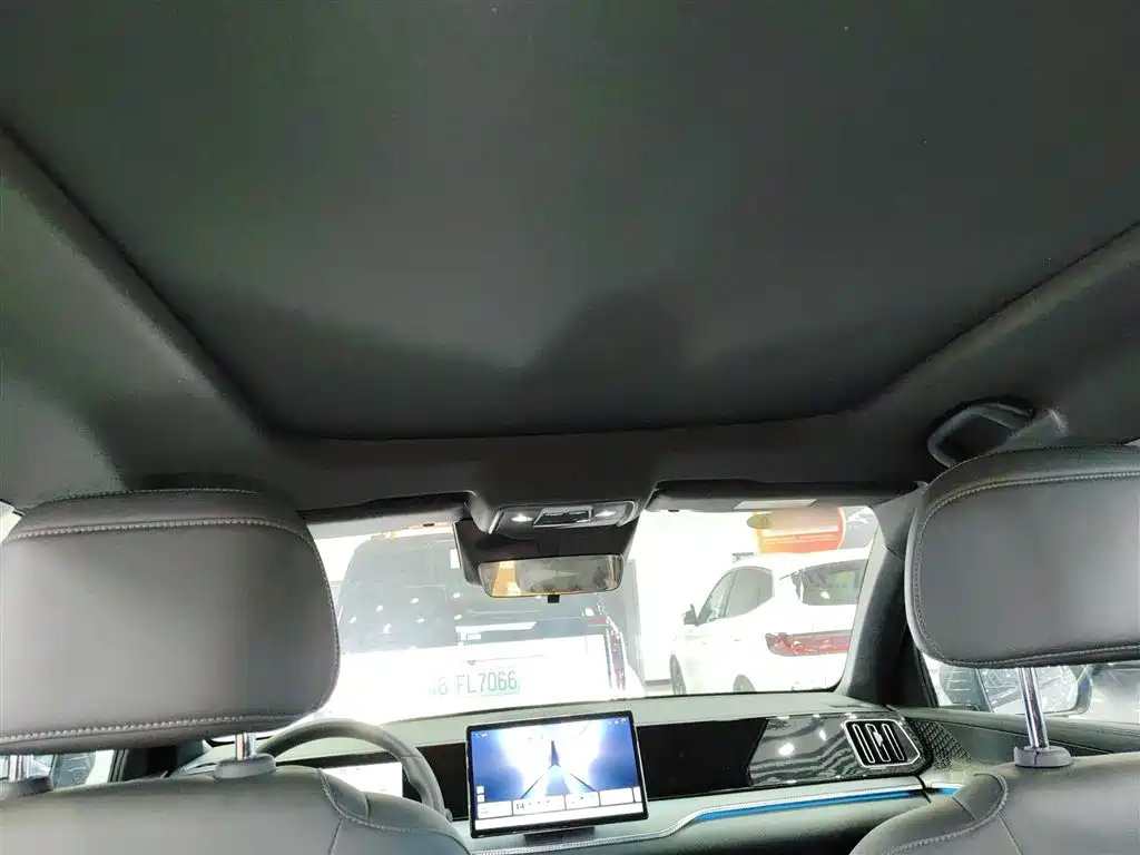 BYD Song Pro New Energy 2025 2nd Generation Smart Drive Edition DM-i 115KM Surpassing Type фото 14