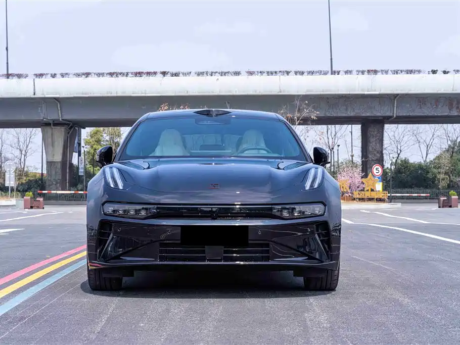 ZEEKR EXTREME KRYPTON 001