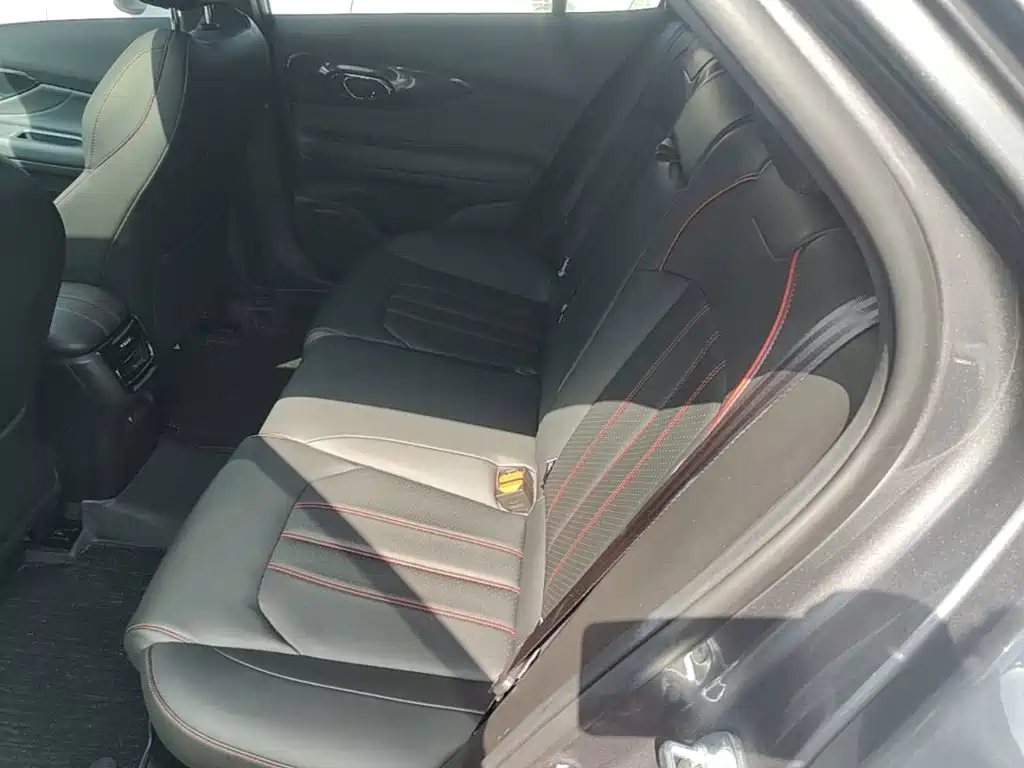 GAC Trumpchi Trumpchi Emkoo 2025 2023 270T DCT J15 Edition