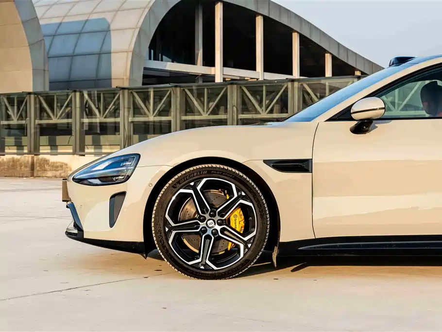 XIAOMI CAR XIAOMI SU7