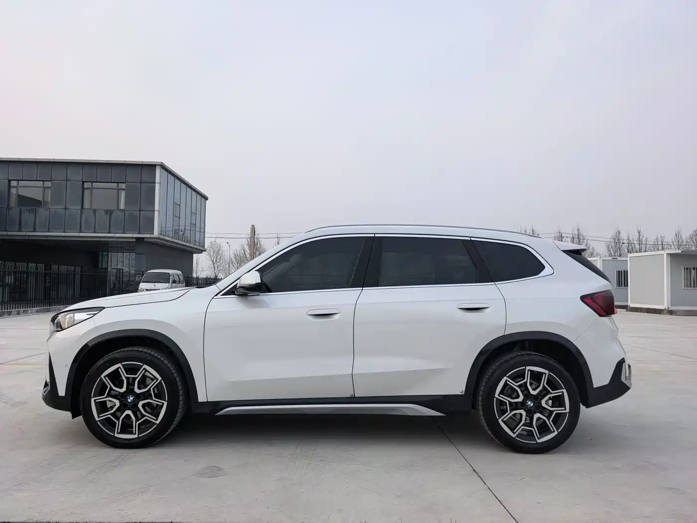 BMW X1 2025 sDrive25Li X Design Package фото 4