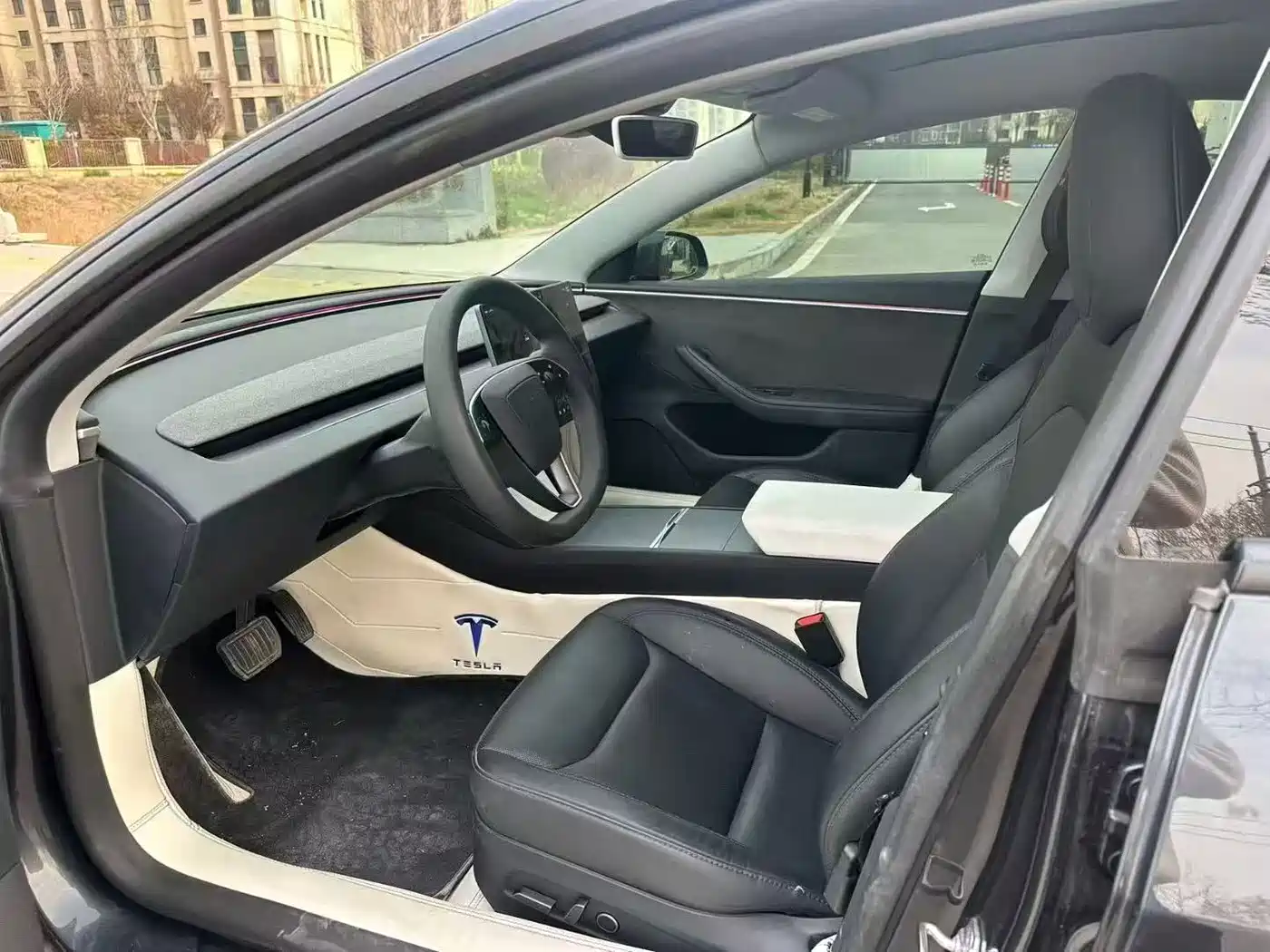 Tesla Model 3 2023 Long Range All-Wheel Drive фото 4