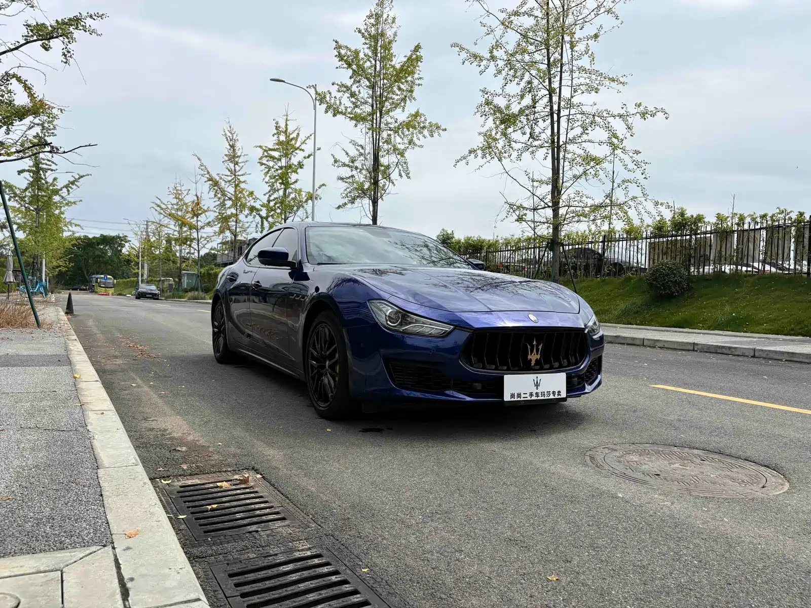 Photo 3 - Maserati Ghibli