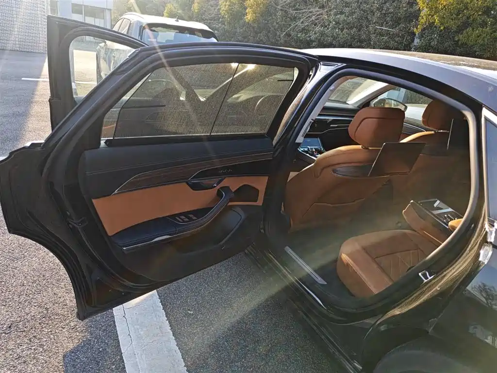 Audi A8 2024 Model A8L 55 TFSI quattro Flagship фото 4
