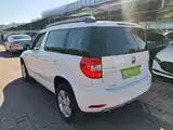 Photo 5 - Škoda Yeti