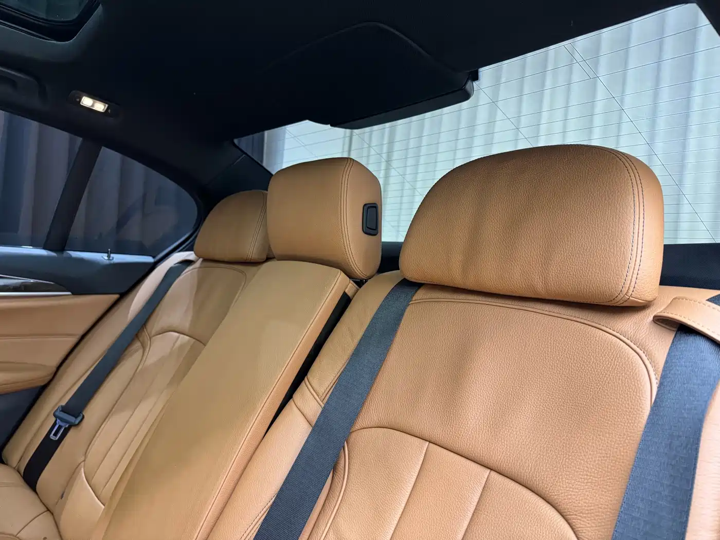 BMW 5 Series 2018 530Li Leading M Sport Package фото 38