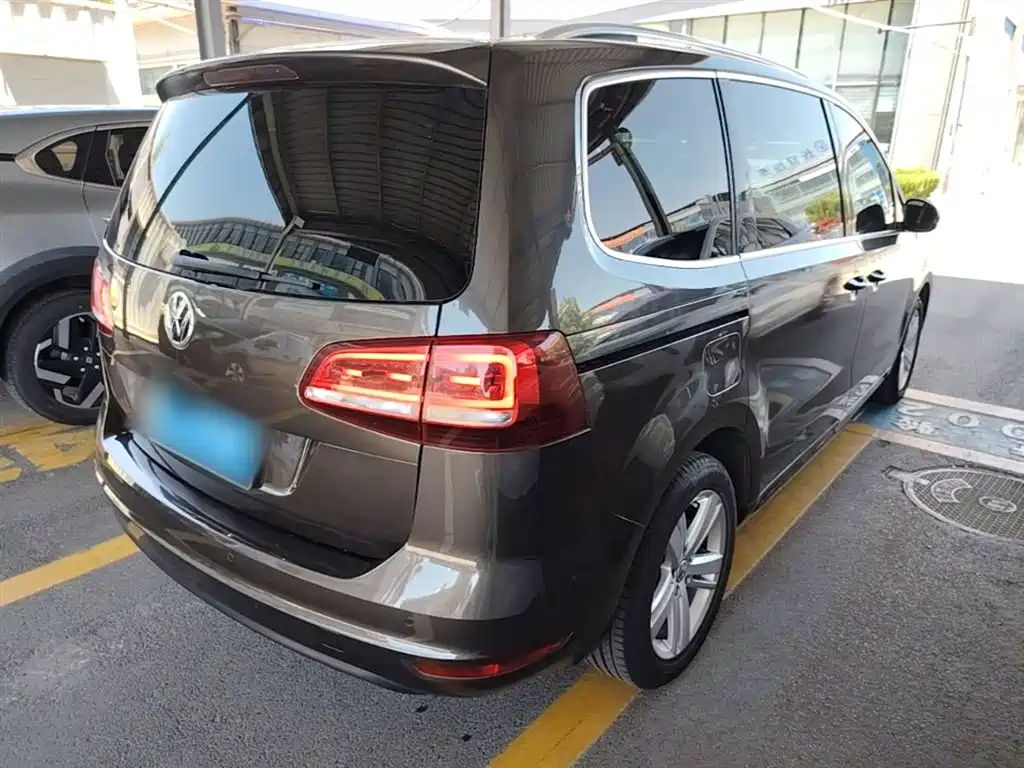 Volkswagen Sharan 2016 380TSI Comfort 7-seater фото 7