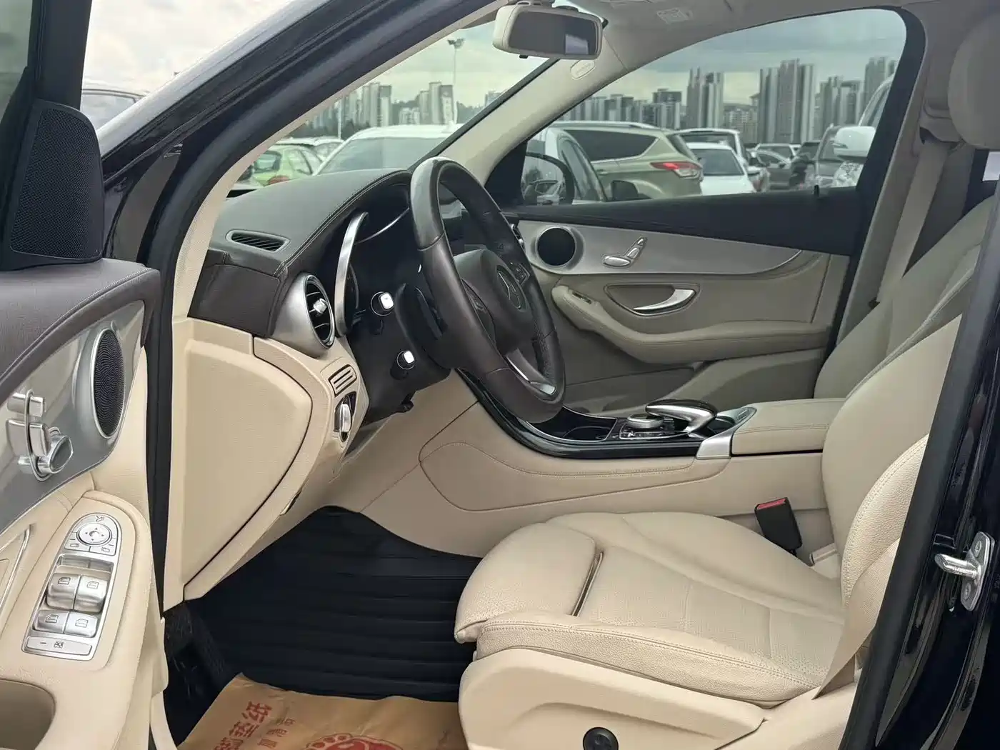 Mercedes-Benz GLC 2017 GLC 200 4MATIC фото 10