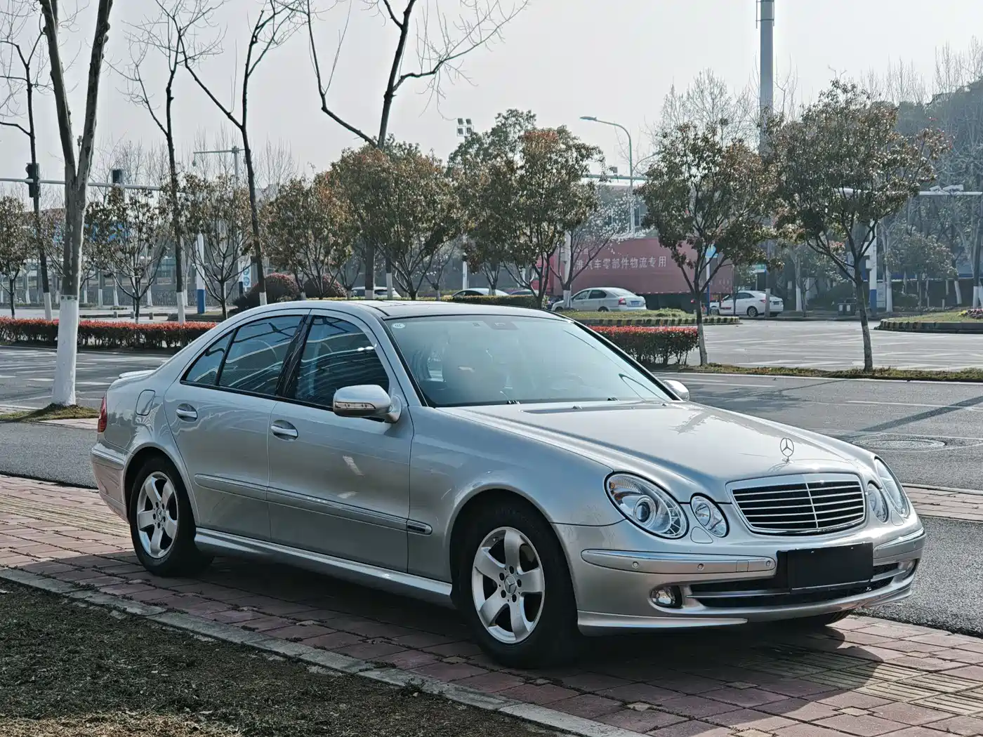 Mercedes-Benz E-Class 2005 E 280 фото 3