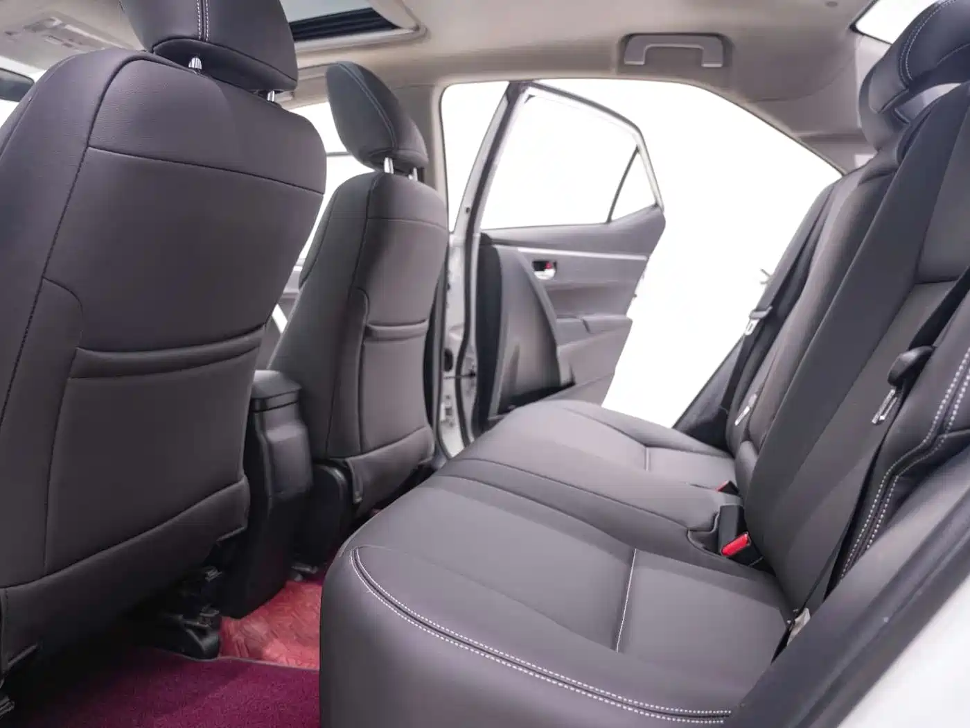 Toyota Levin 2017 Facelift 185T CVT Elite (China V) фото 24
