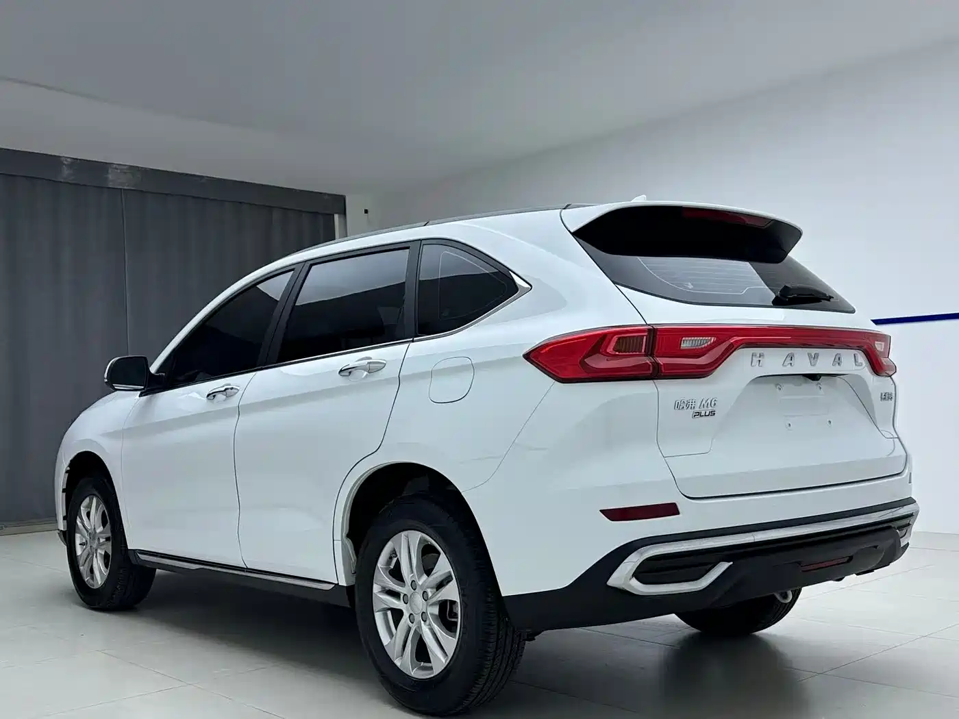 Haval M6 2021 PLUS 1.5T DCT Elite Smart Connect фото 4