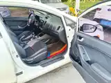 Фото 13 - Kia K3