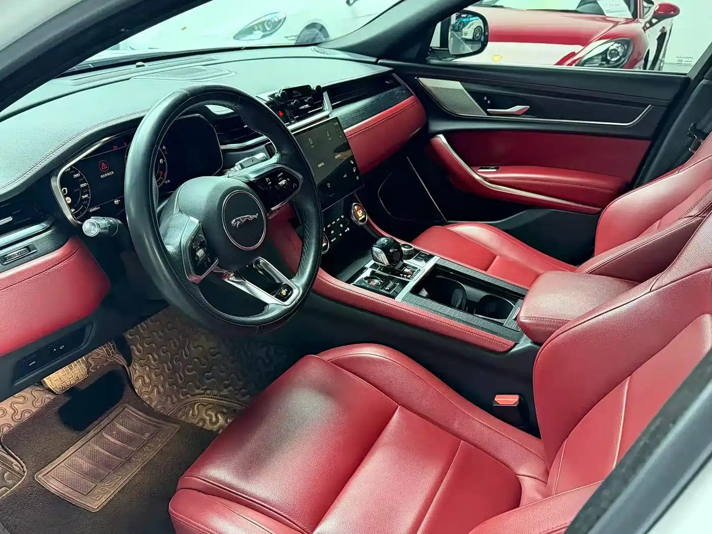 Jaguar XFL 2021 XFL 2.0T P250 2WD Premium Luxury Edition фото 4