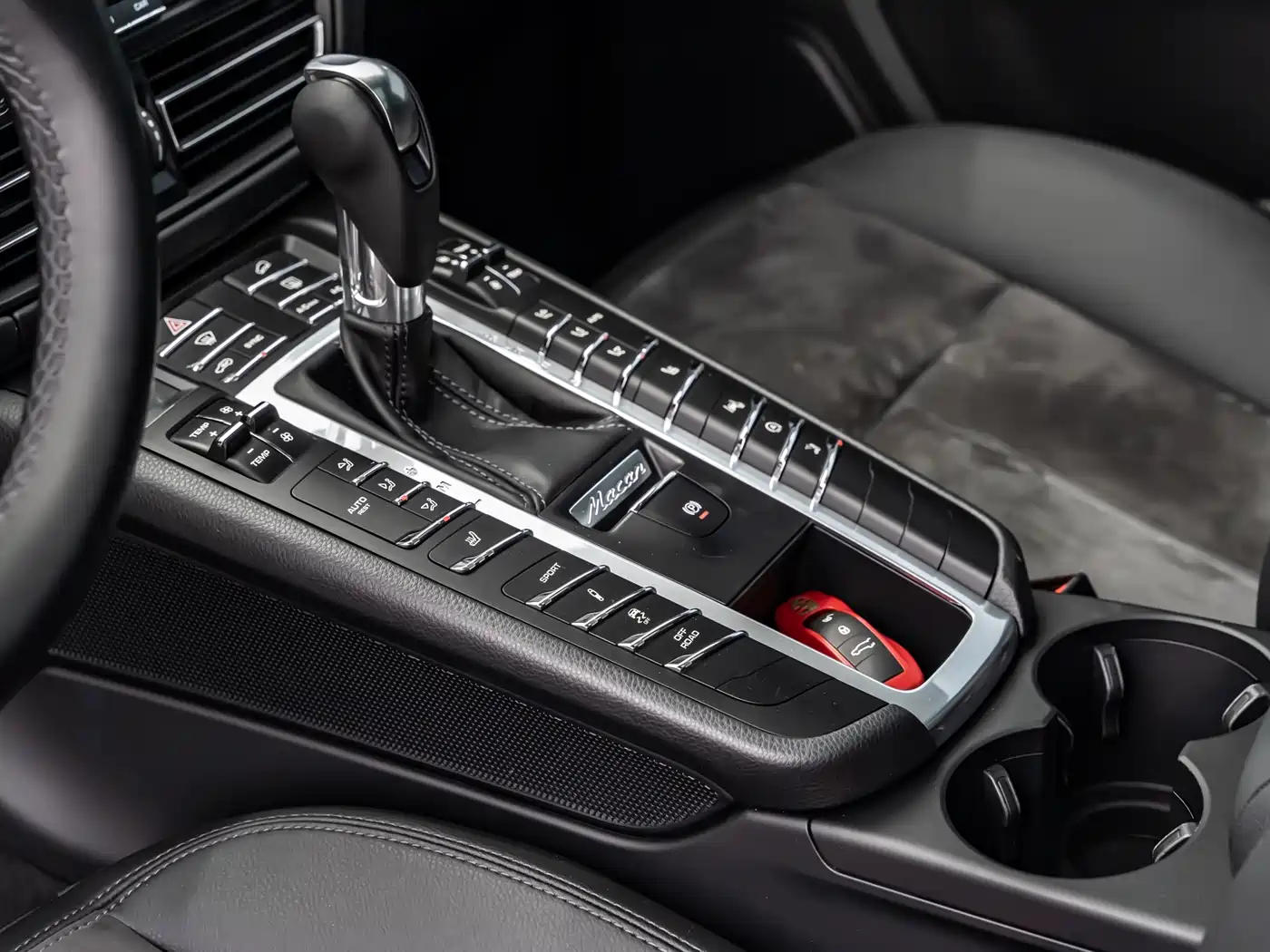 Porsche Macan 2018 Macan 2.0T фото 11