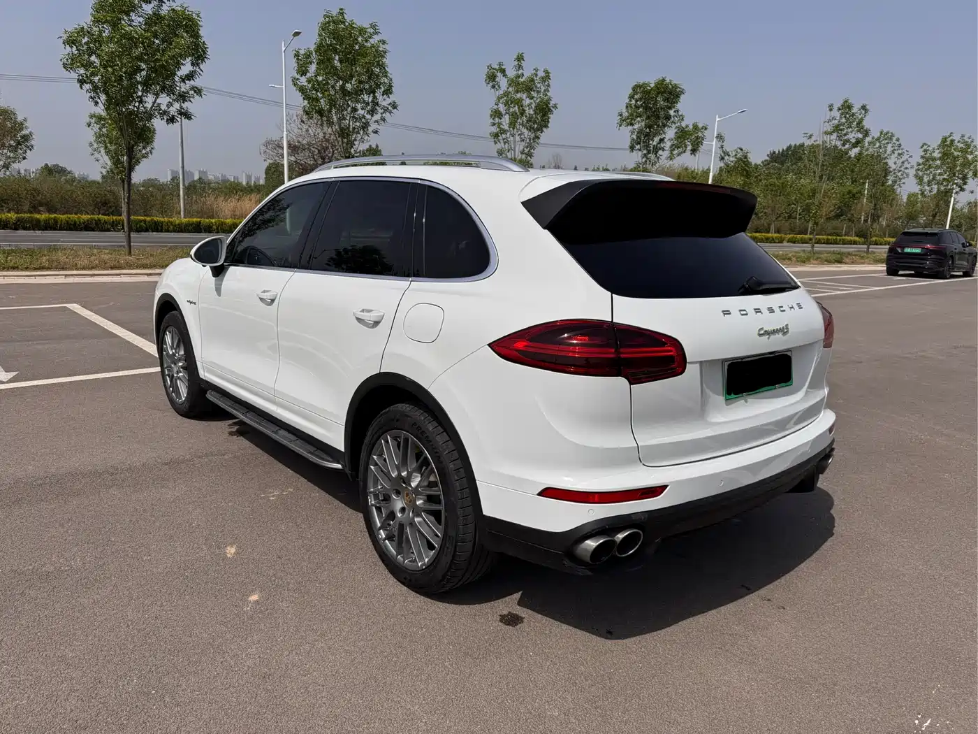 Porsche Cayenne New Energy 2016 Cayenne S E-Hybrid 3.0T фото 4