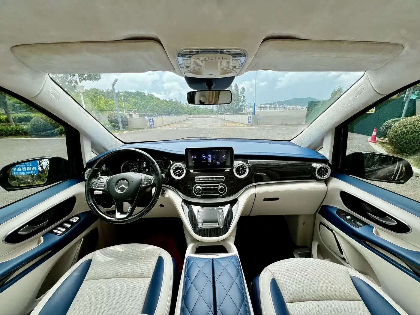 Mercedes-Benz Vito 2020 2.0T Business Edition (7-seater) фото 11