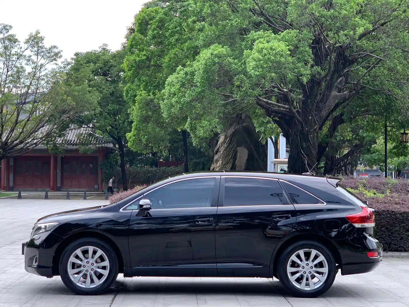 Toyota Venza (Import) 2014 2013 2.7L 2WD Luxury Edition