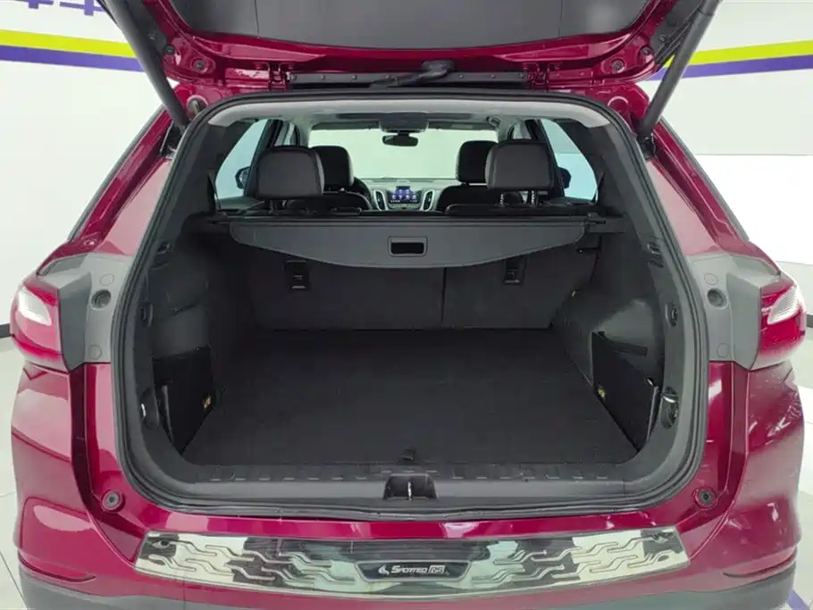 Chevrolet Equinox 2019 535T Auto Control Edition China V фото 4