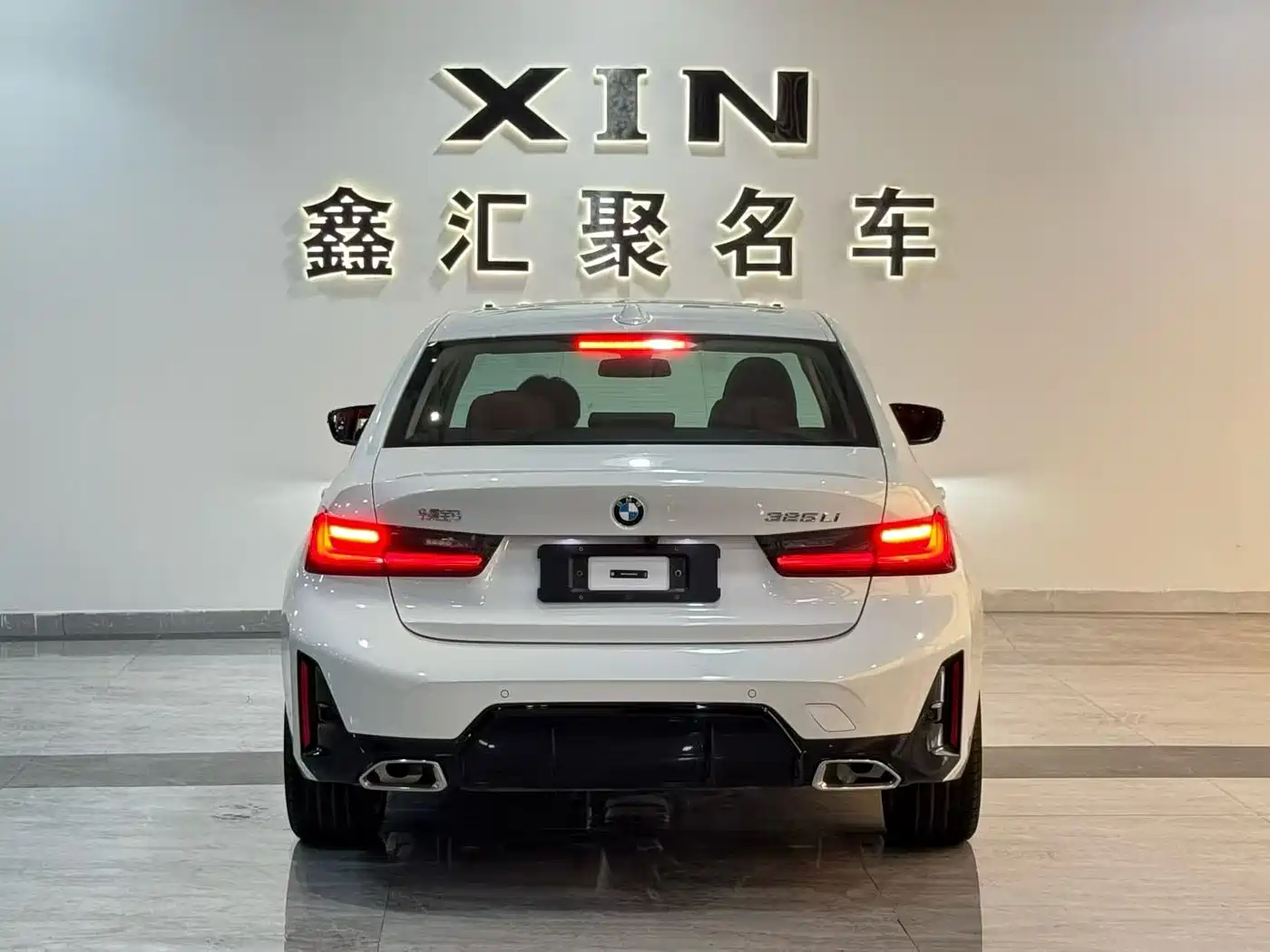 BMW 3 Series 2026 325Li M Sport Package фото 4