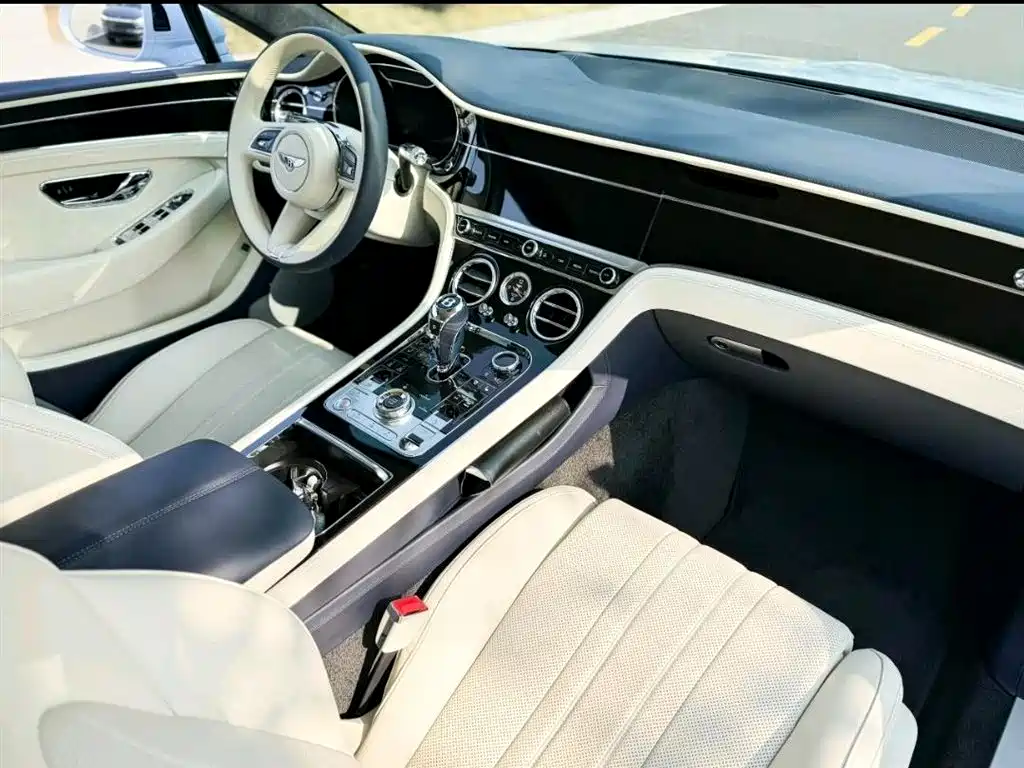 Bentley Continental 2023 2022 4.0T GT V8 Mulliner
