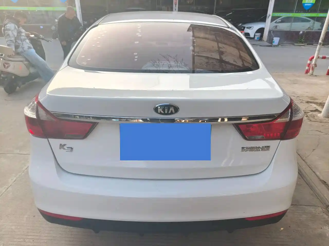 KIA K3
