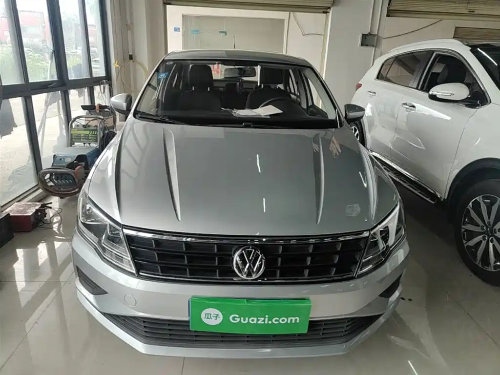 Volkswagen Jetta 2017 1.5L Automatic Fashion фото 3