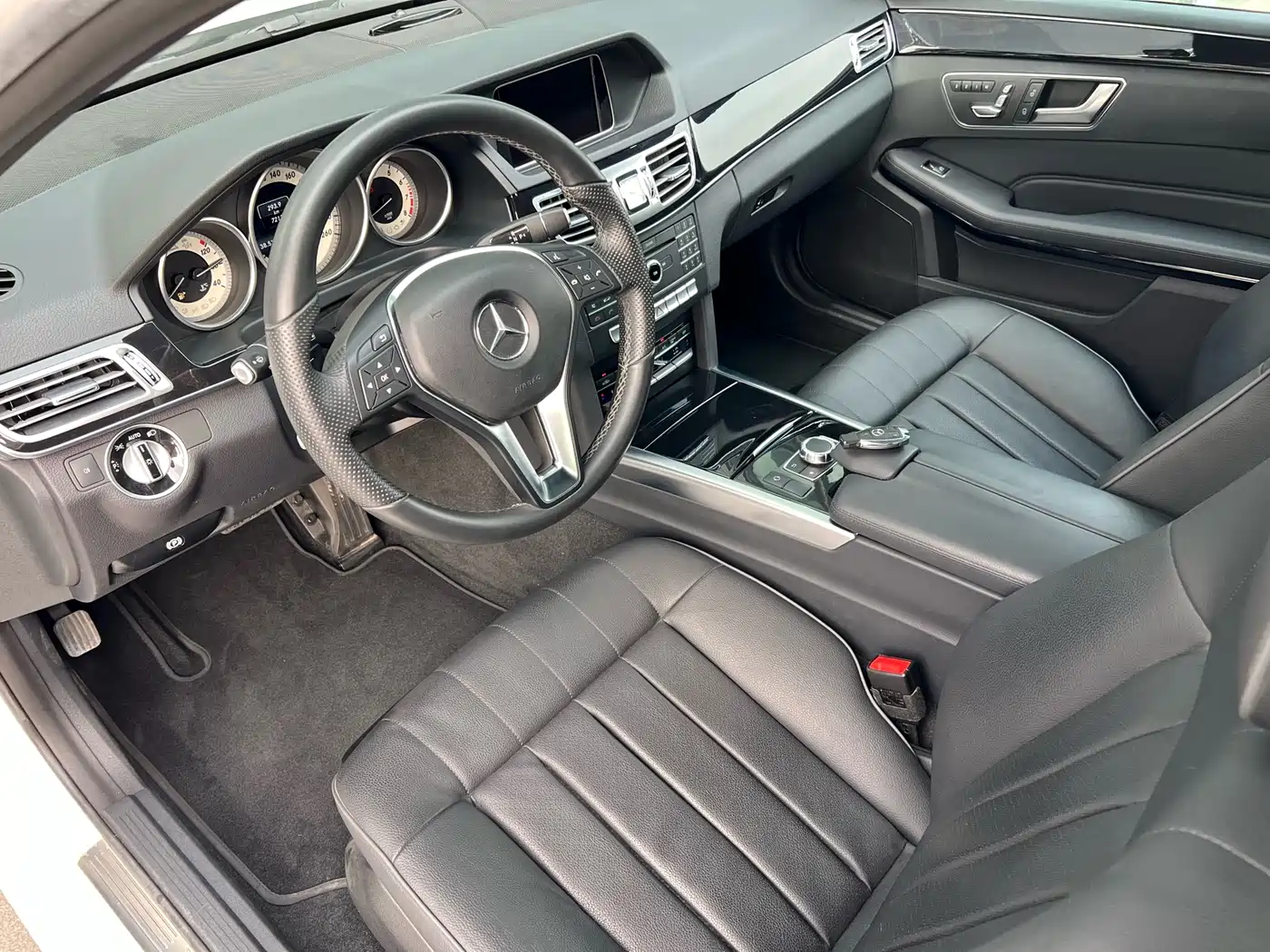 Mercedes-Benz E-Class 2015 Facelift E 260 L Sport фото 16