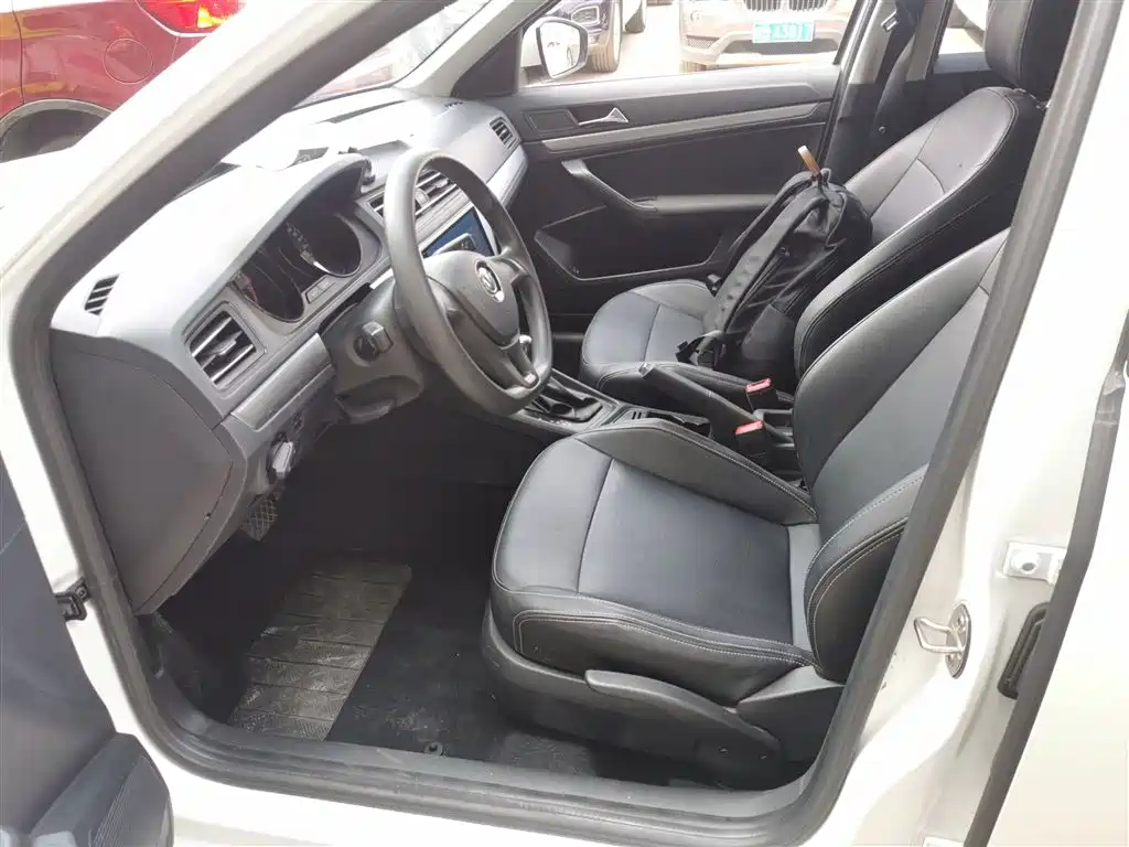 Volkswagen Lavida 2019 Lavida Start 1.5L Auto Trend (China VI) фото 11