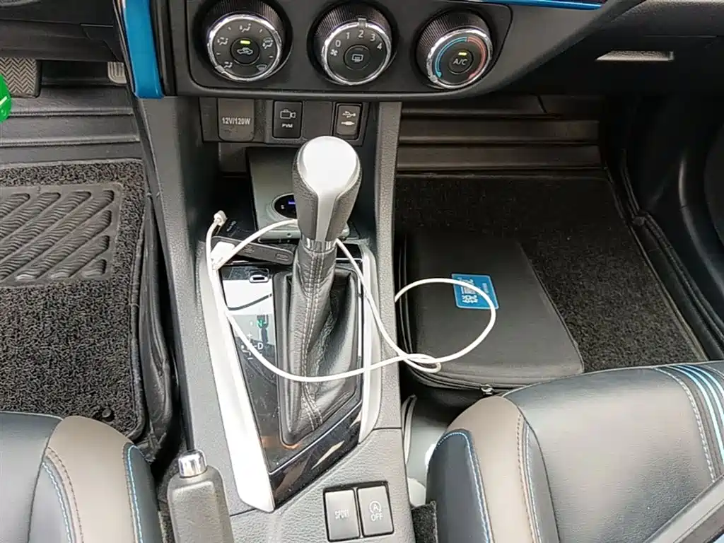 Toyota Levin 2018 185T CVT Premium Edition China V фото 14