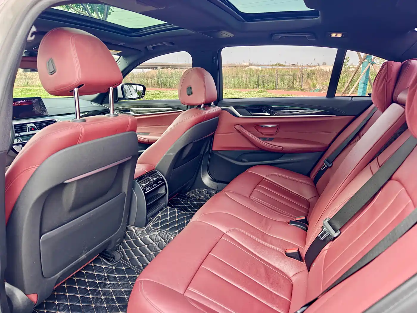 BMW 5 Series 2020 530Li Leading M Sport Package фото 12