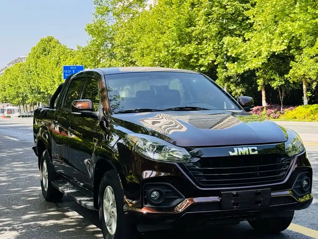 Jiangling Baodian 2021 2020 Model 2.5T Diesel 2WD Premium Standard Wheelbase JX4D25A6L
