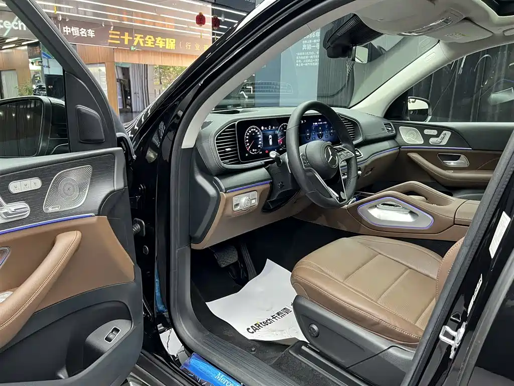 Mercedes-Benz GLE 2024 GLE 450 4MATIC Luxury фото 16