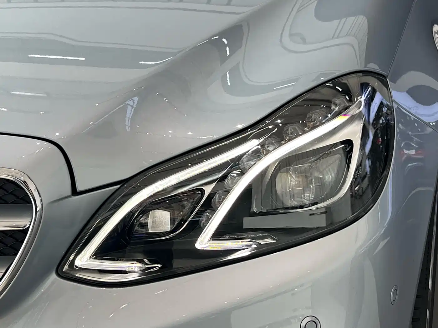 Mercedes-Benz E-Class 2015 E 260 L Sport Luxury фото 8