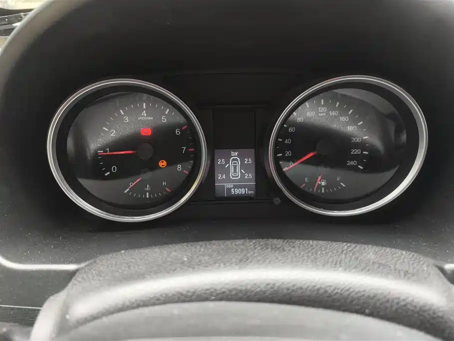 Haval M6 2018 1.5T Manual 2WD Elite фото 14