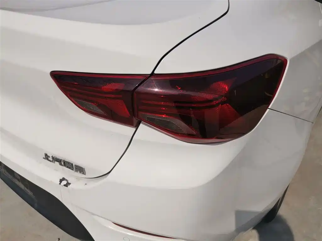Chevrolet Cavalier 2020 325T Automatic Joy Edition фото 8